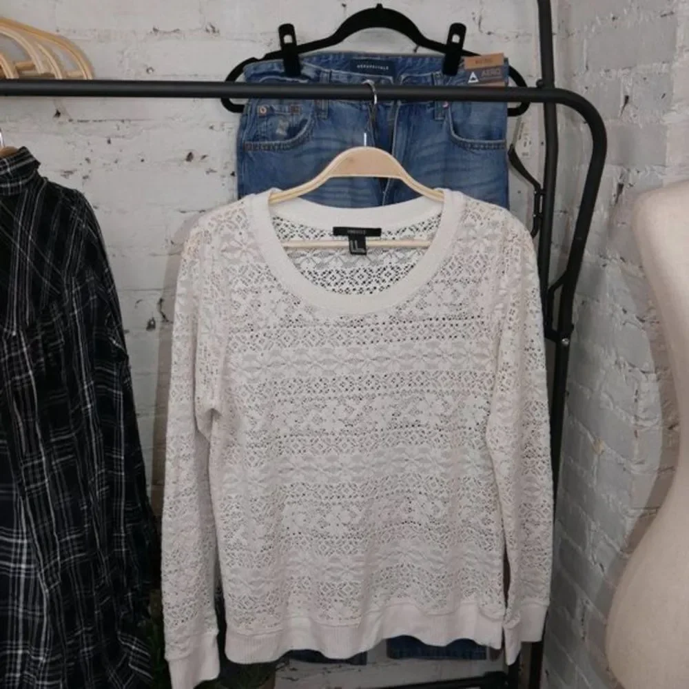 ๐
บ๐ฅ Aero Mom Jeans pre-styled LOT ๐ฅ - Picture 4 of 11